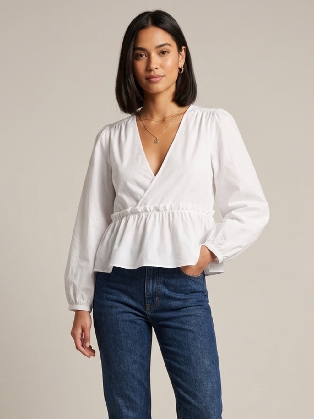 Aritzia Sunday Best Sz M Poplin White Short Feminine Blouse